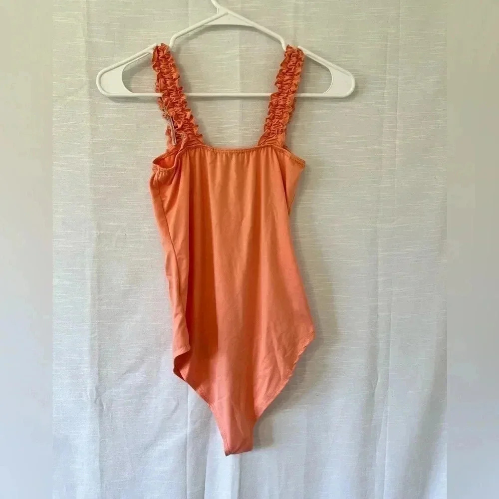 Gaze Orange Bodysuit - Picture 5 of 6